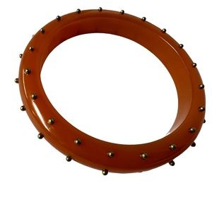 Vintage Bakelite Bangle with studs